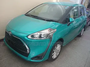 Toyota Sienta 2019 Green
