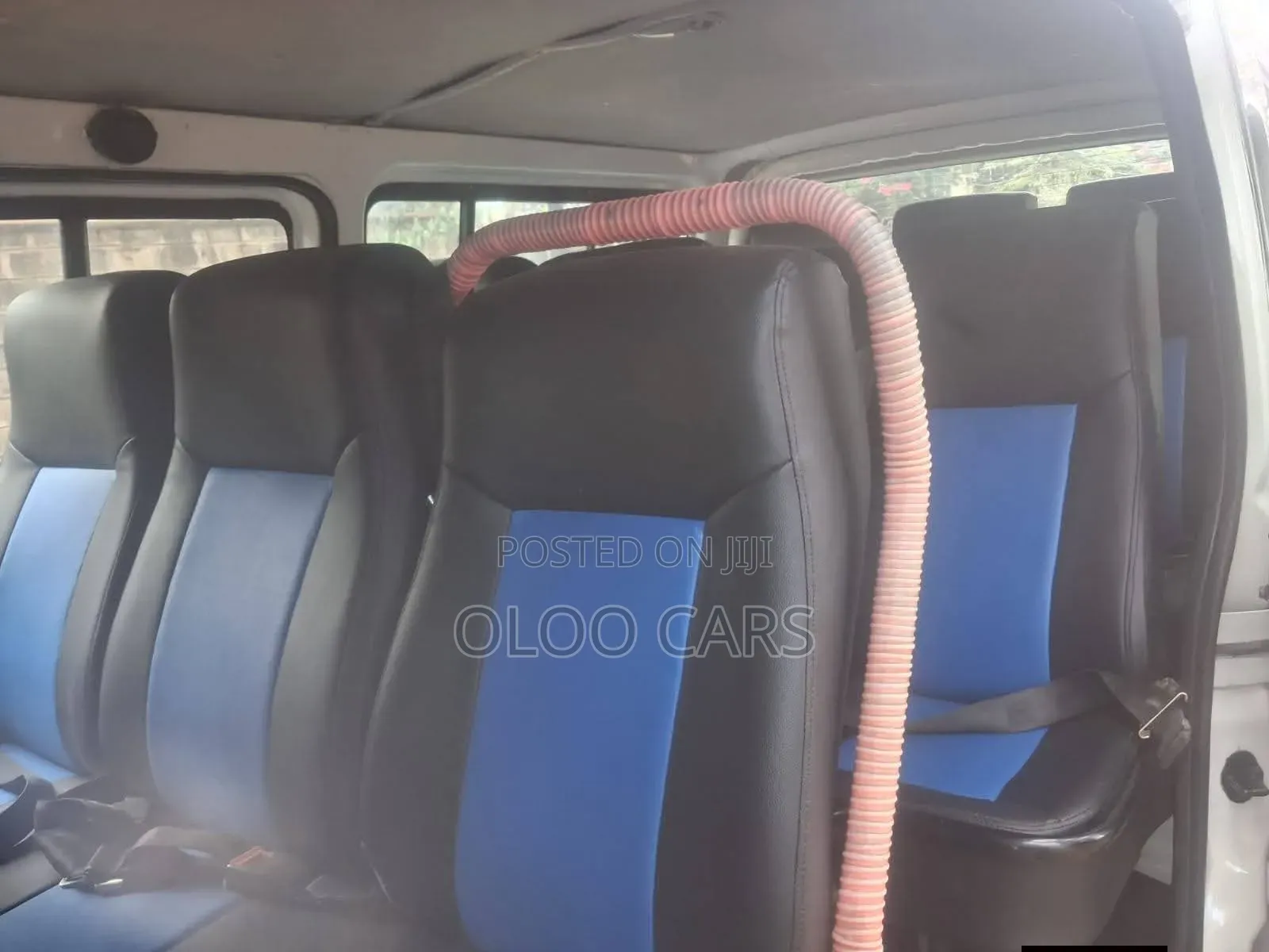 Toyota HiAce 2013 White
