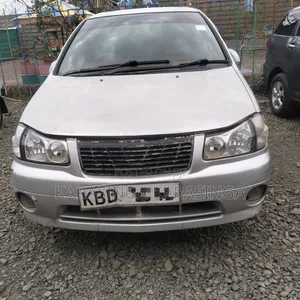 Nissan Liberty 2005 Silver