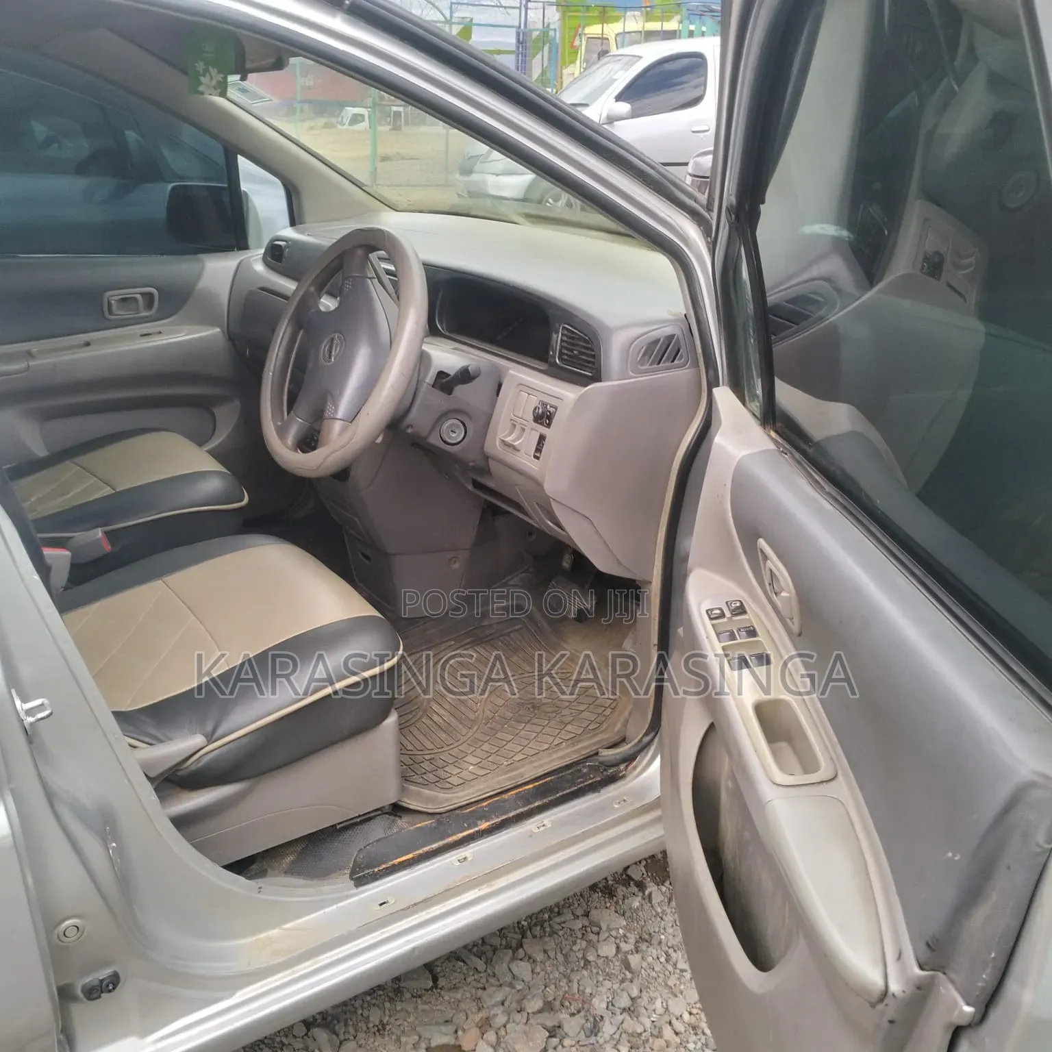 Nissan Liberty 2005 Silver