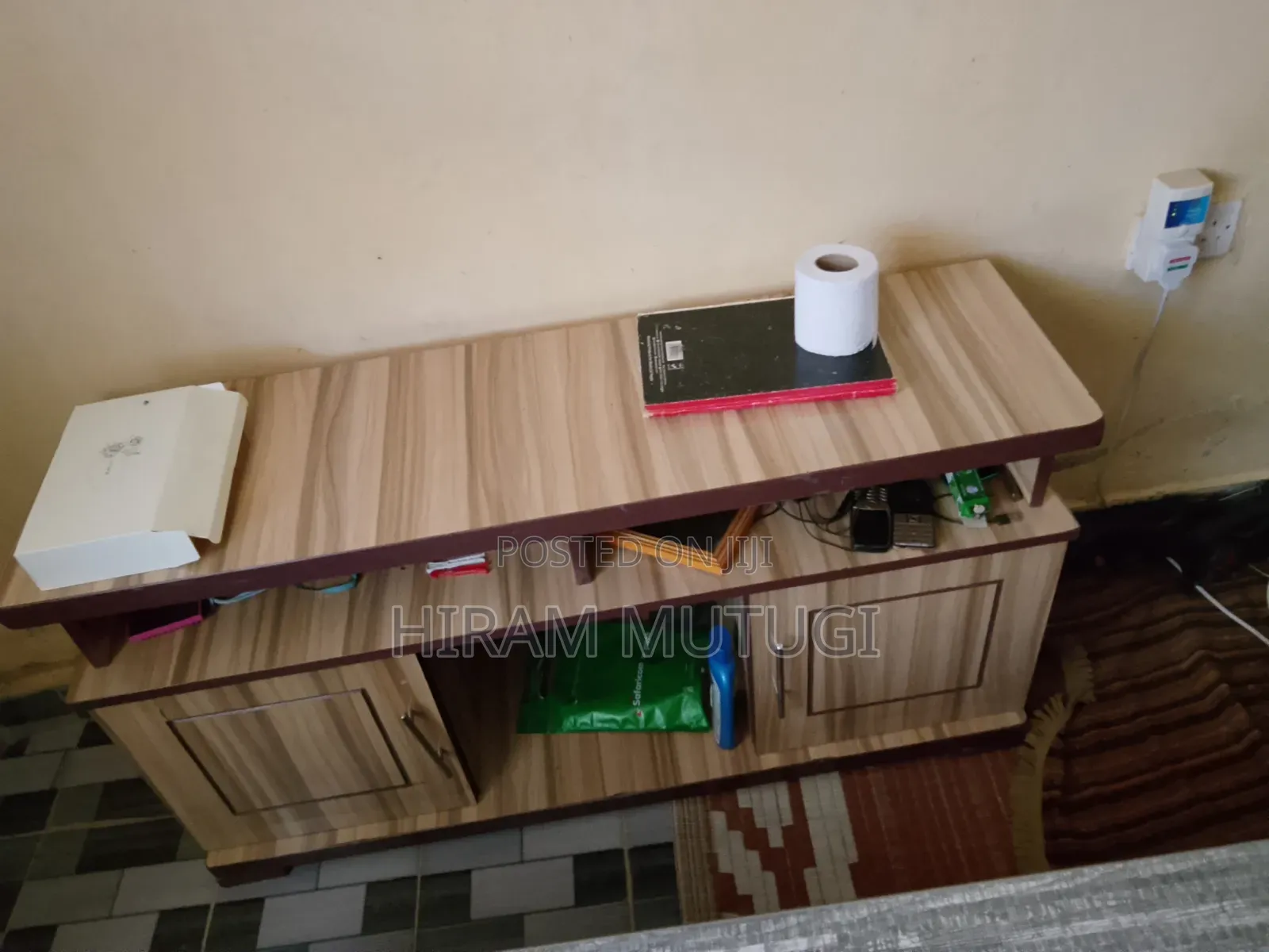 Smart TV Stand