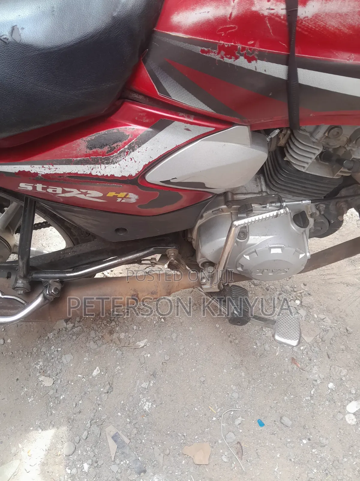 TVS HLX 125 2021 Red
