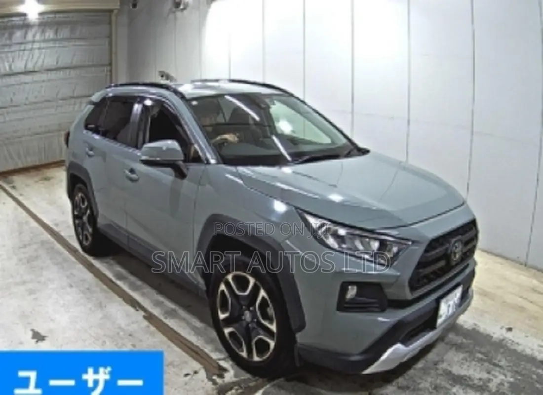 Toyota RAV4 2019 Green