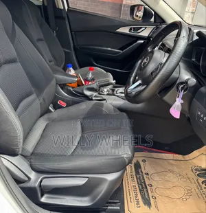 Mazda Axela 2017 White