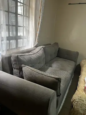 3seater Couch