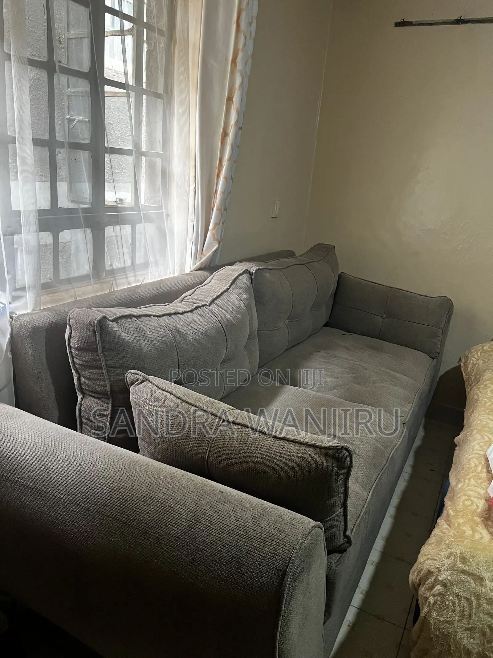 3seater Couch