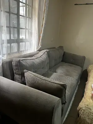 3seater Couch