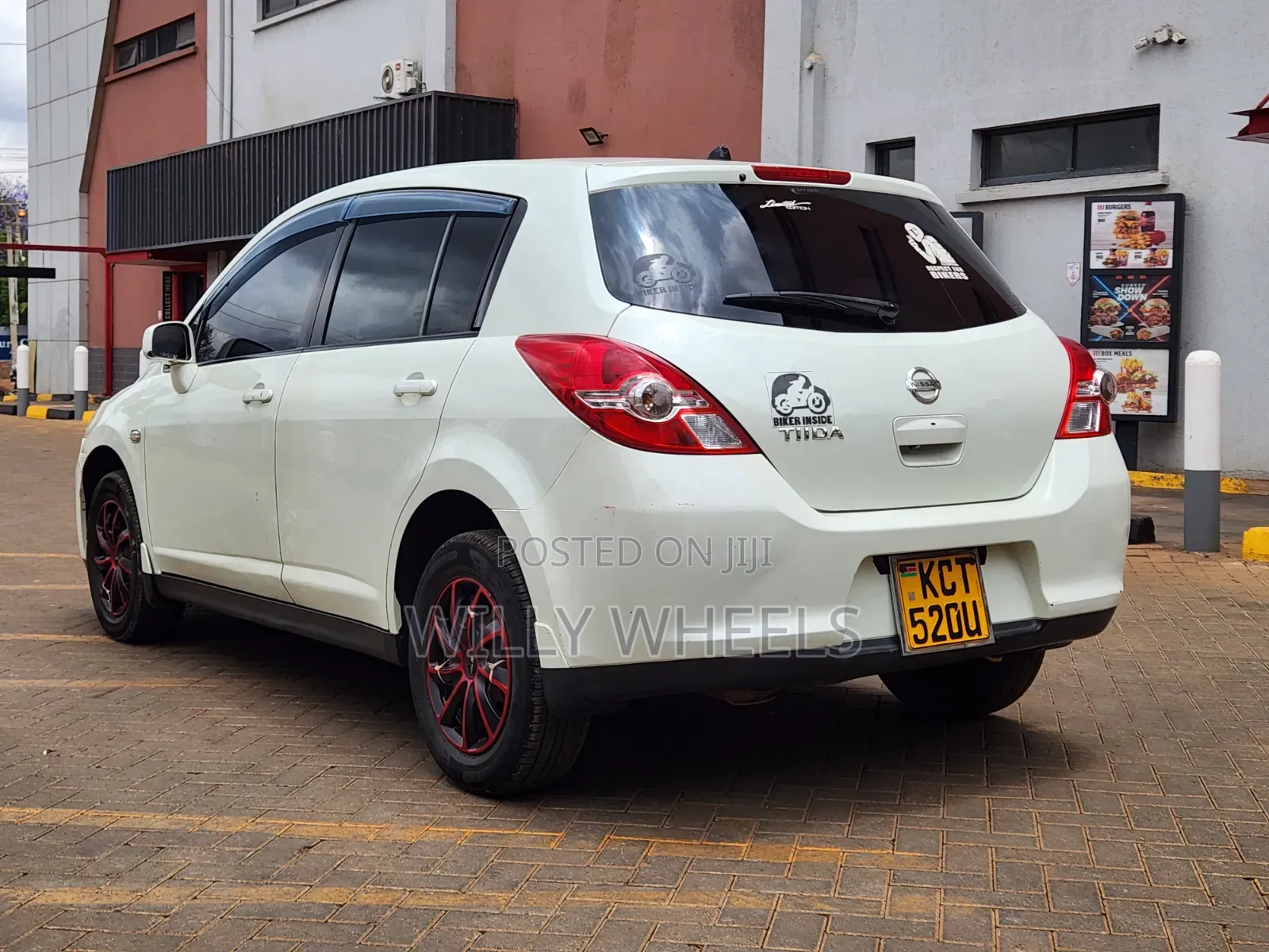 Nissan Tiida 1.5L 16V 2011 White