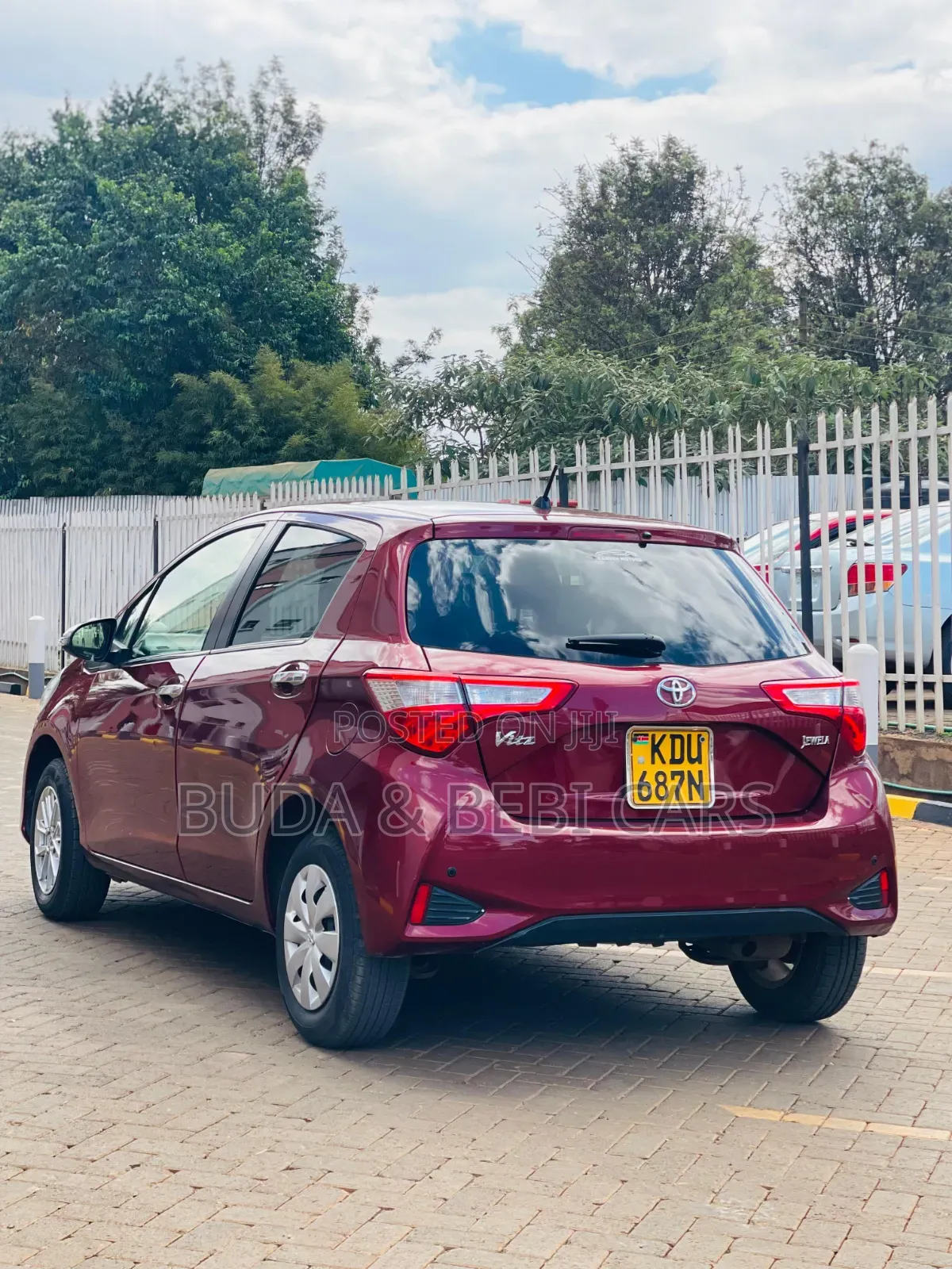 Toyota Vitz 2018 Red