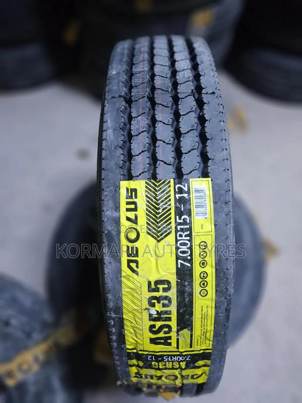 700R15 Aelous Tyres - main view