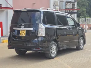 Toyota Voxy 2008 Black