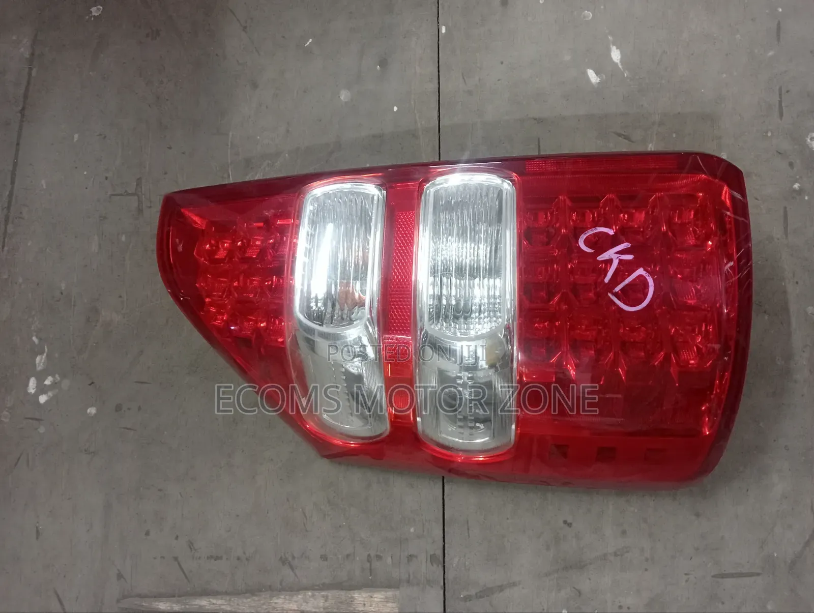 Toyota Noah 2012 Backlight