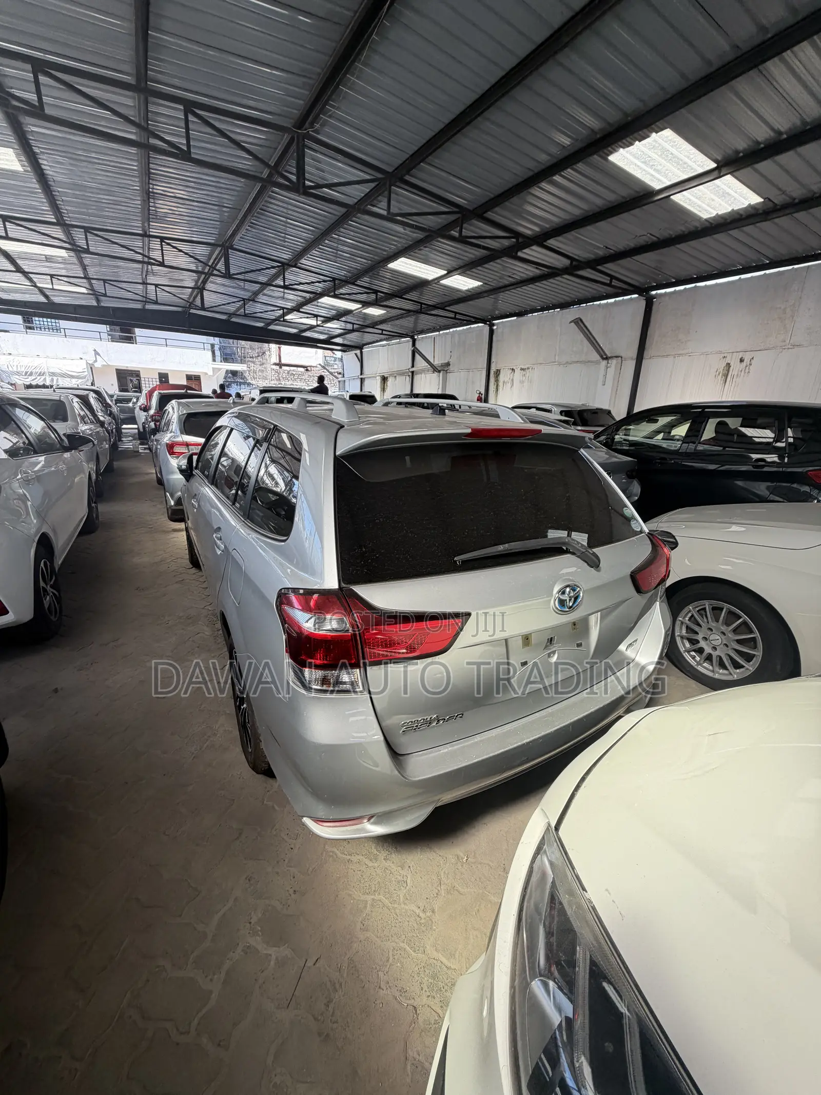 Toyota Corolla Fielder 2019 Silver
