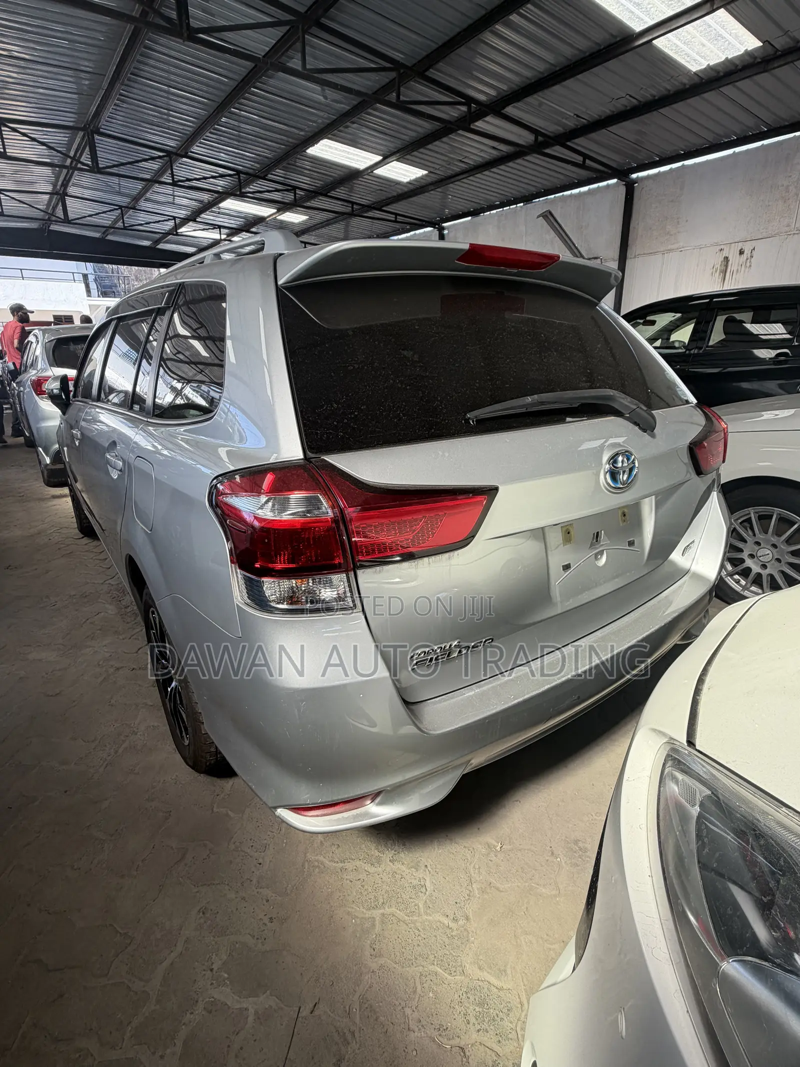 Toyota Corolla Fielder 2019 Silver