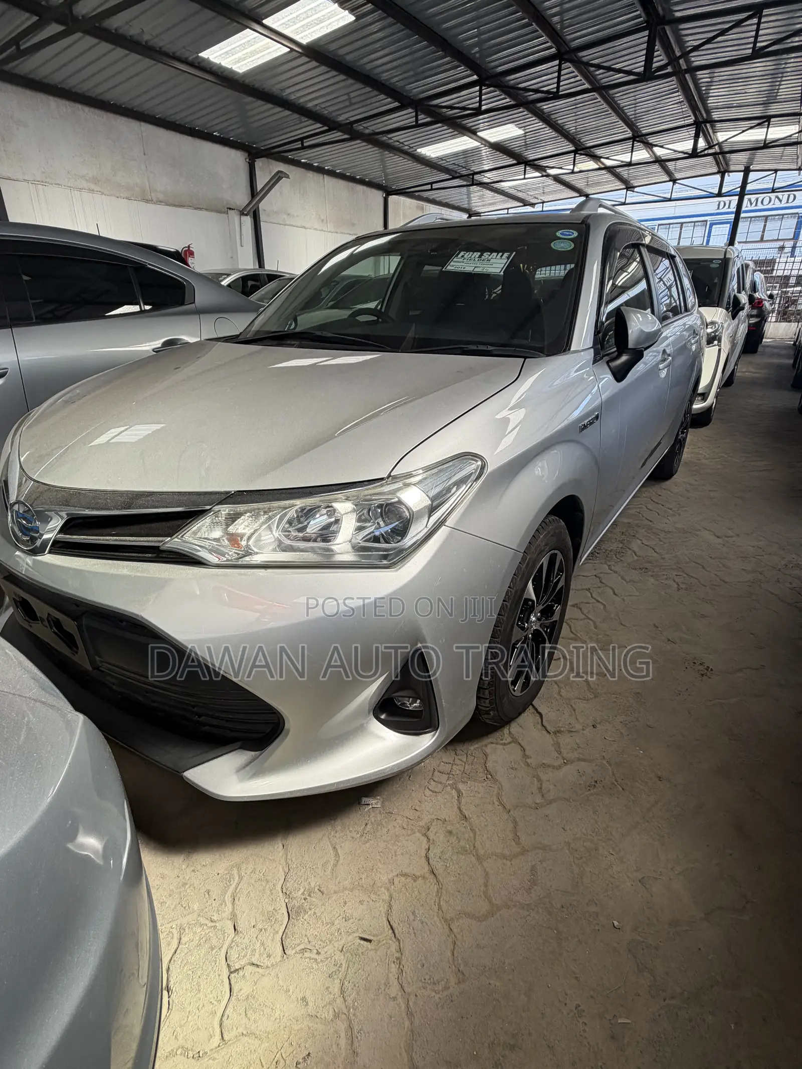 Toyota Corolla Fielder 2019 Silver