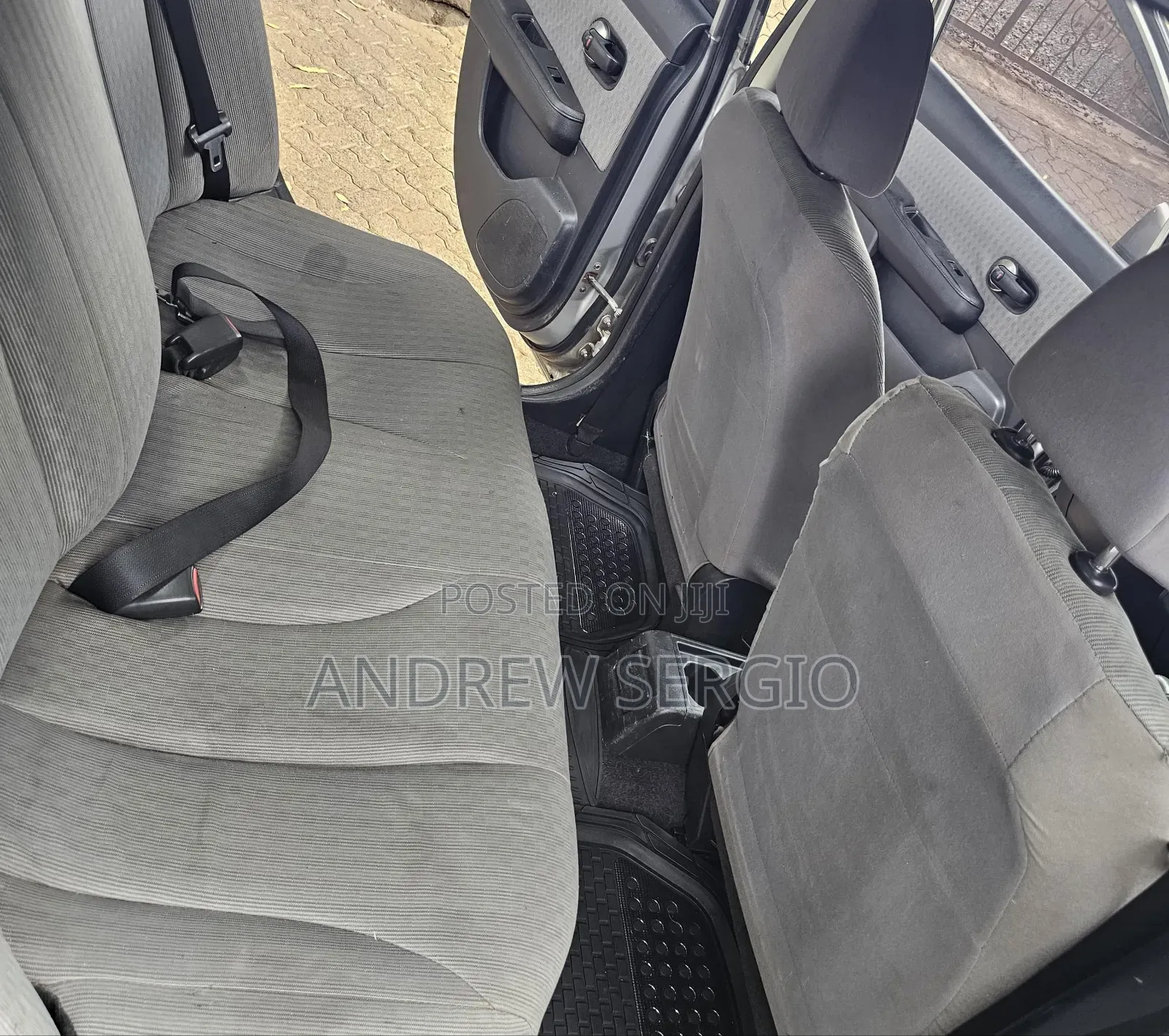 Nissan Tiida 2008 Silver