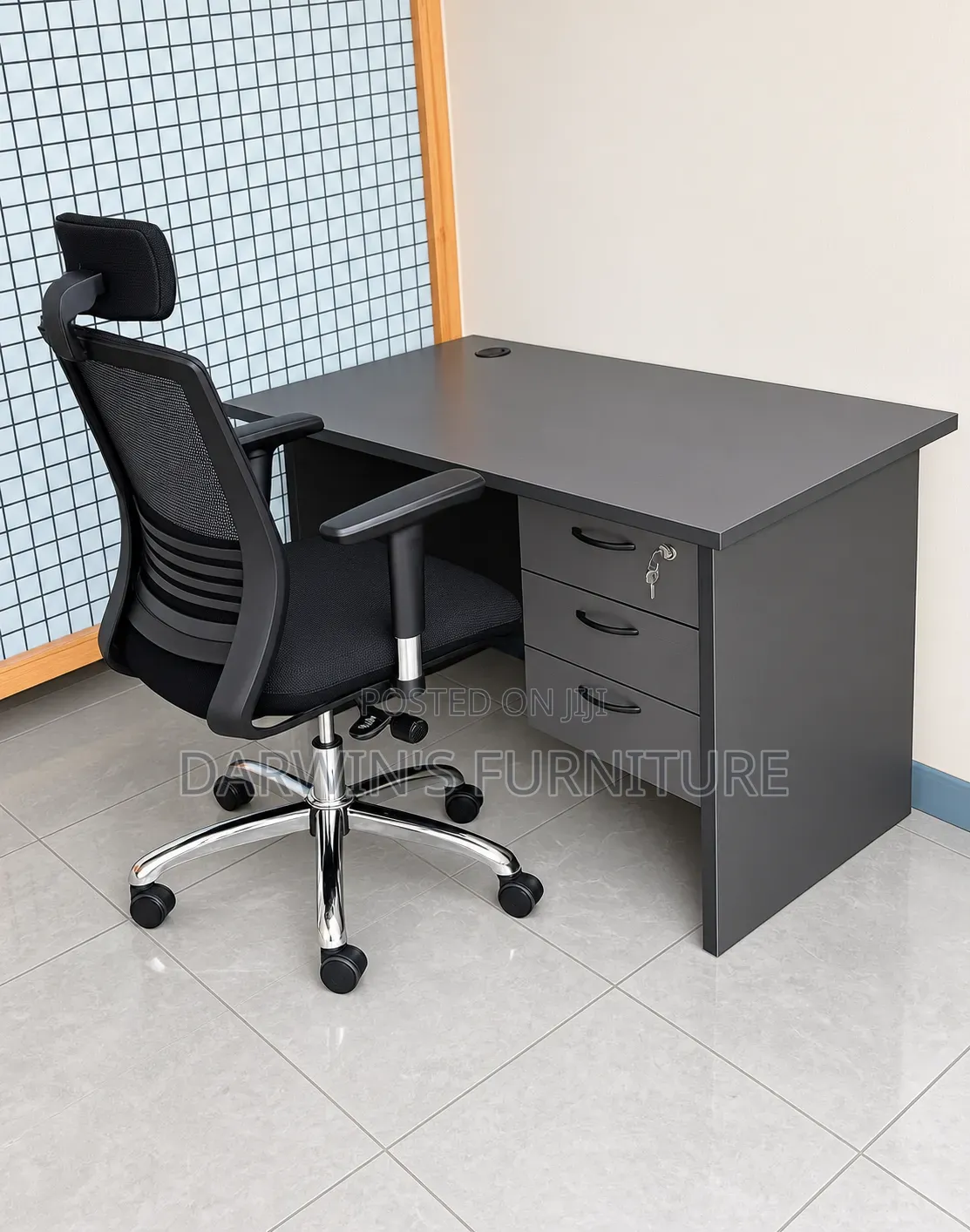 Office Chair and Office Table
