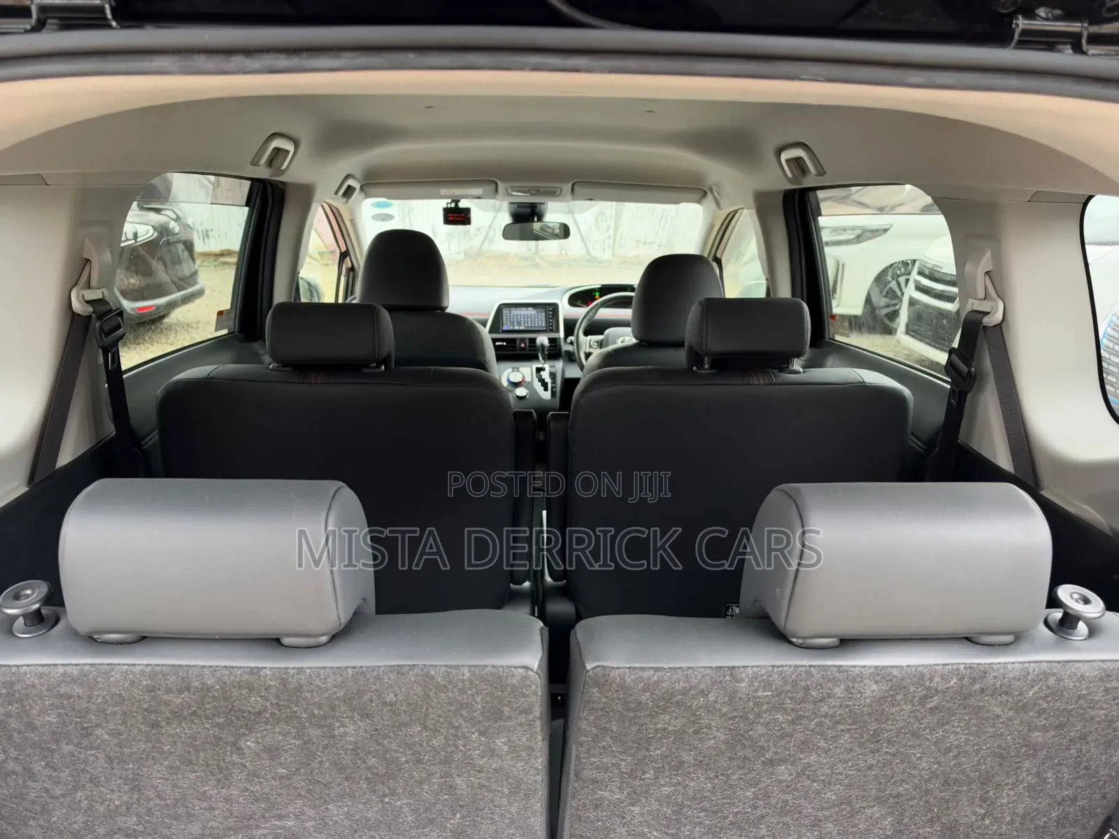 Toyota Sienta 2019 Black