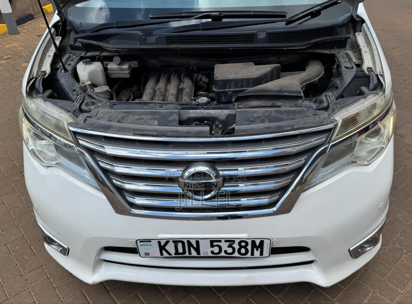 Nissan Serena 2016 White