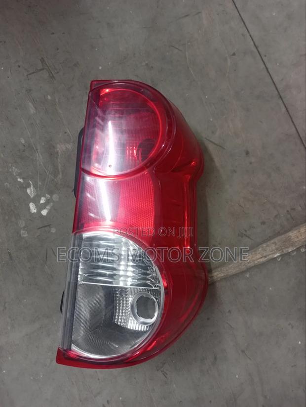 Nissan NV200 Backlight - main view