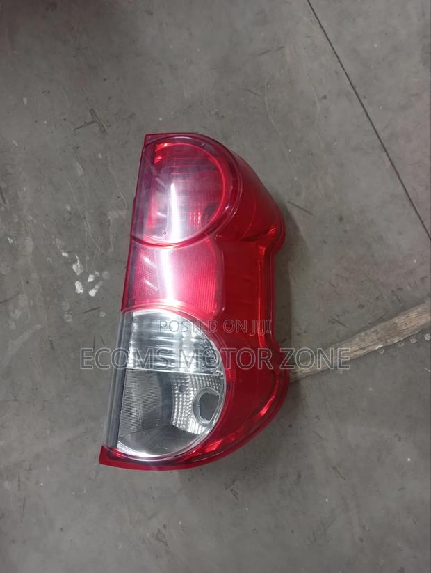 Nissan NV200 Backlight - thumbnail 2
