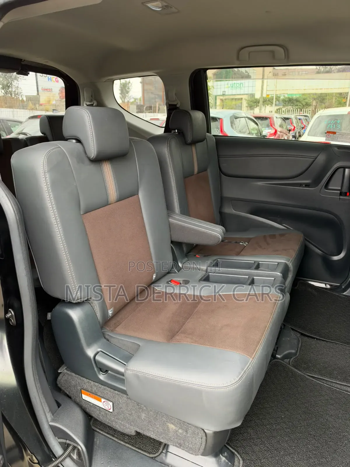 Toyota Sienta 2019 Black
