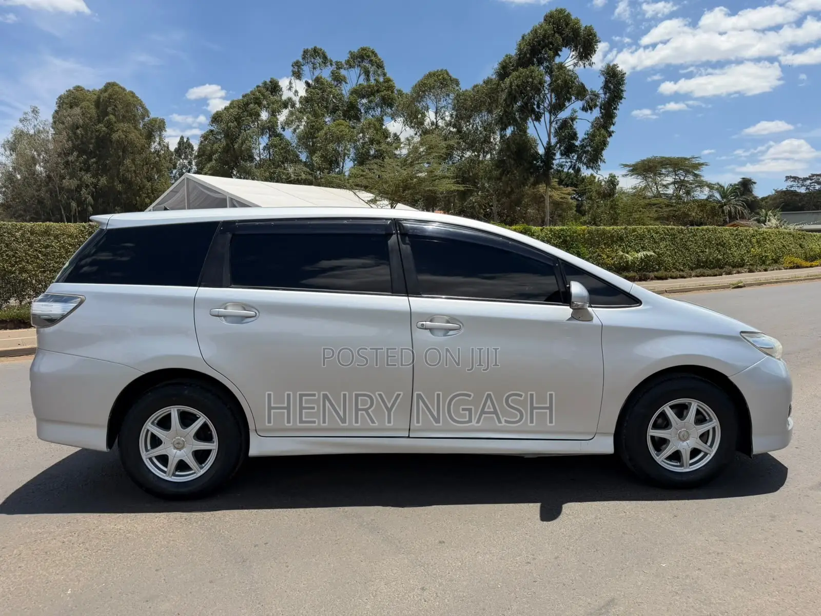 Toyota Wish 2013 Silver