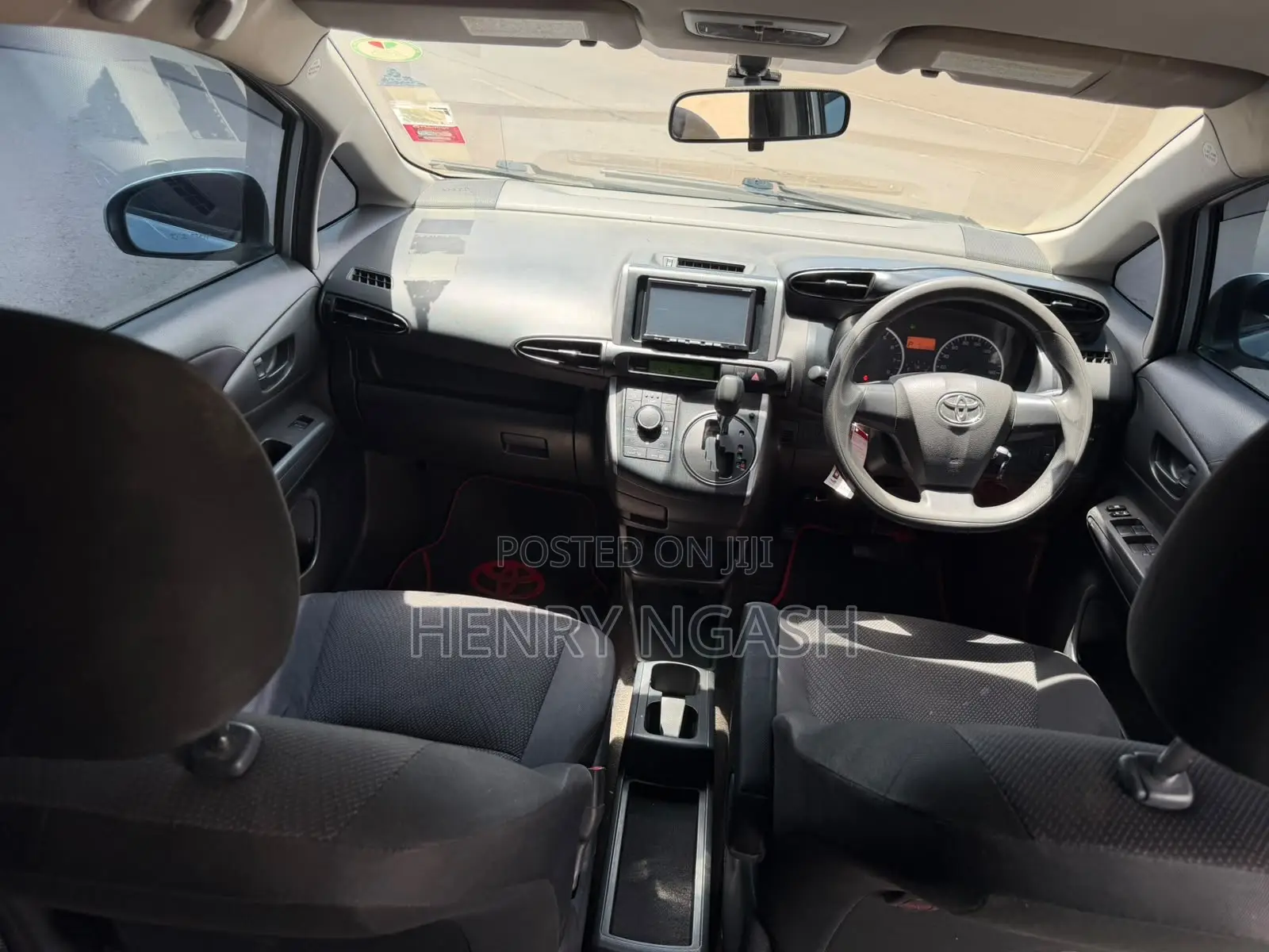 Toyota Wish 2013 Silver