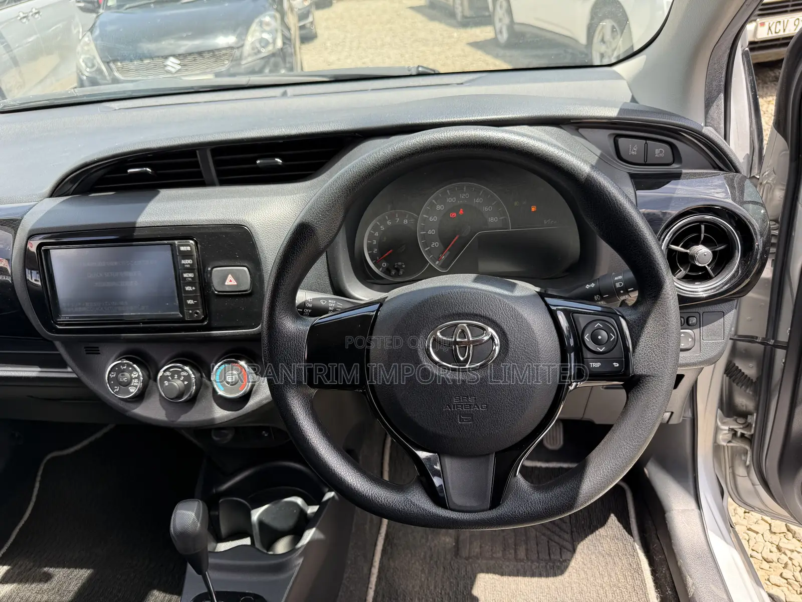 Toyota Vitz 1.3 FWD 5dr 2019 Silver