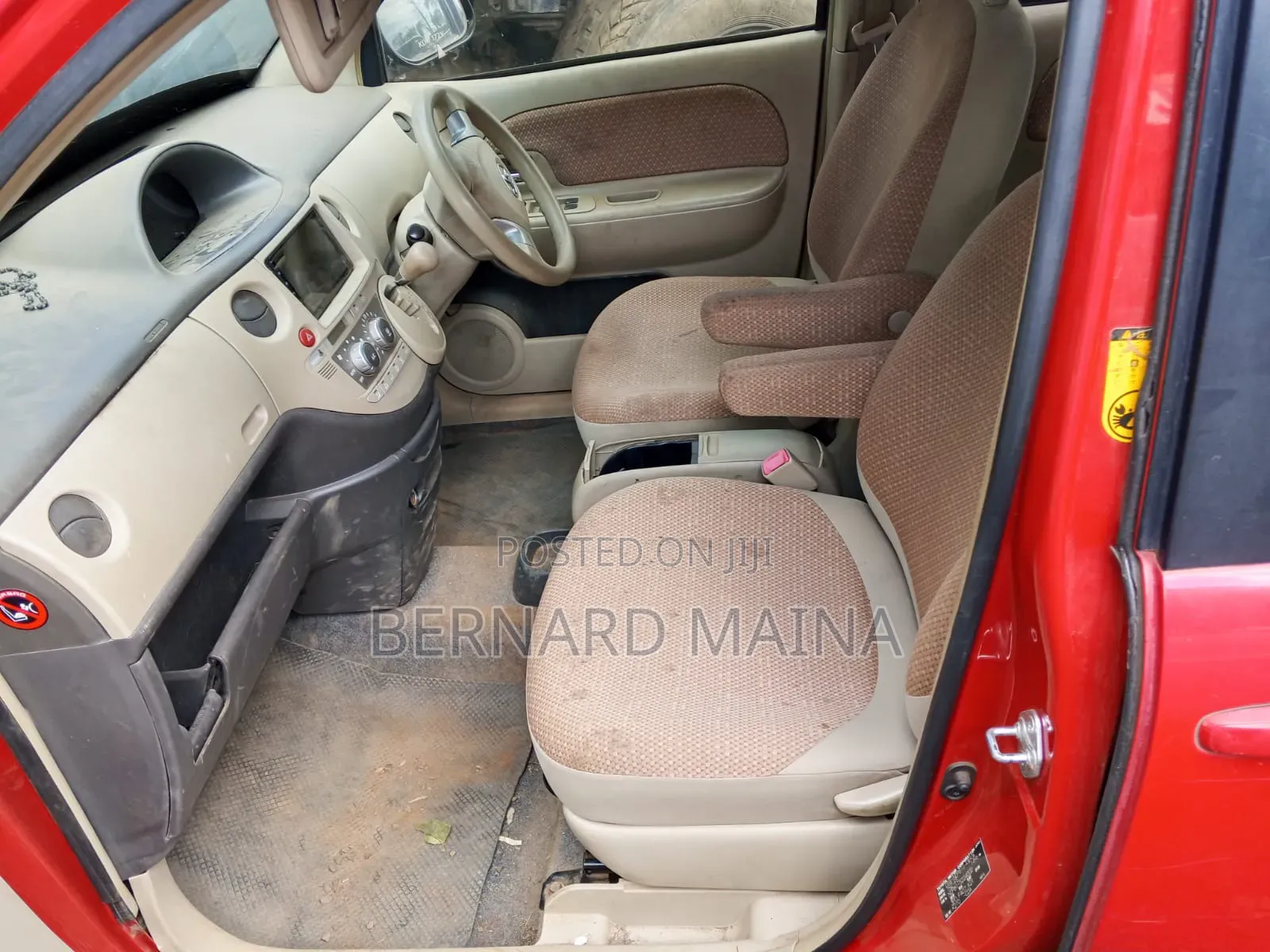 Toyota Sienna 2015 Red