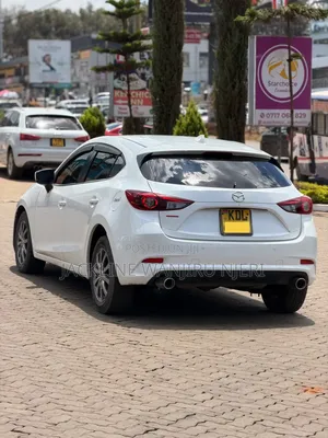 Mazda Axela 2016 White