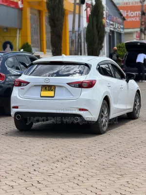 Mazda Axela 2016 White