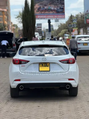 Mazda Axela 2016 White