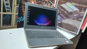 Laptop HP Stream 11 4GB Intel Celeron SSD 128GB