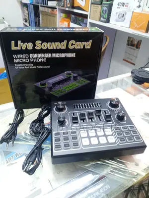 V9 USB Live Sound Card for TikTok, YouTube and Gaming