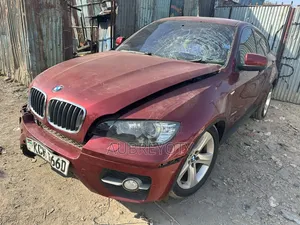 BMW X6 2010 Red