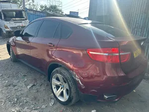 BMW X6 2010 Red