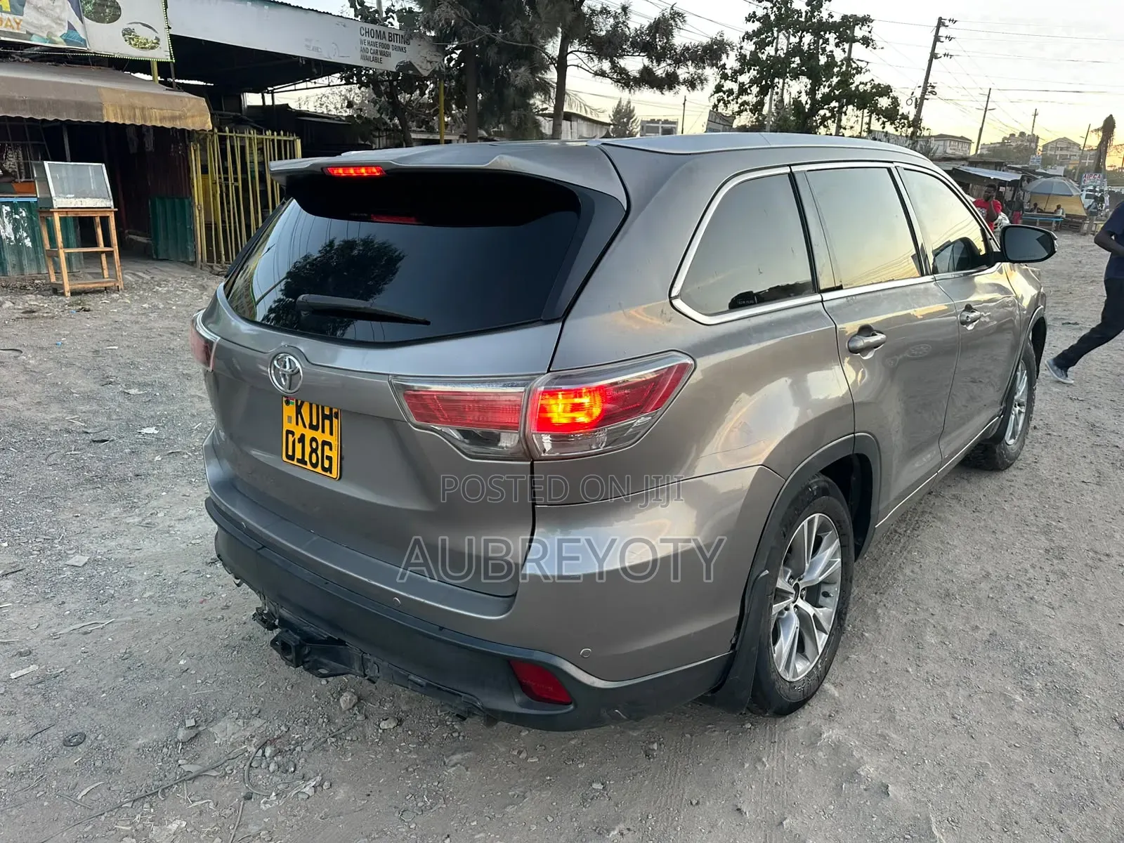 Toyota Kluger 2016 Silver