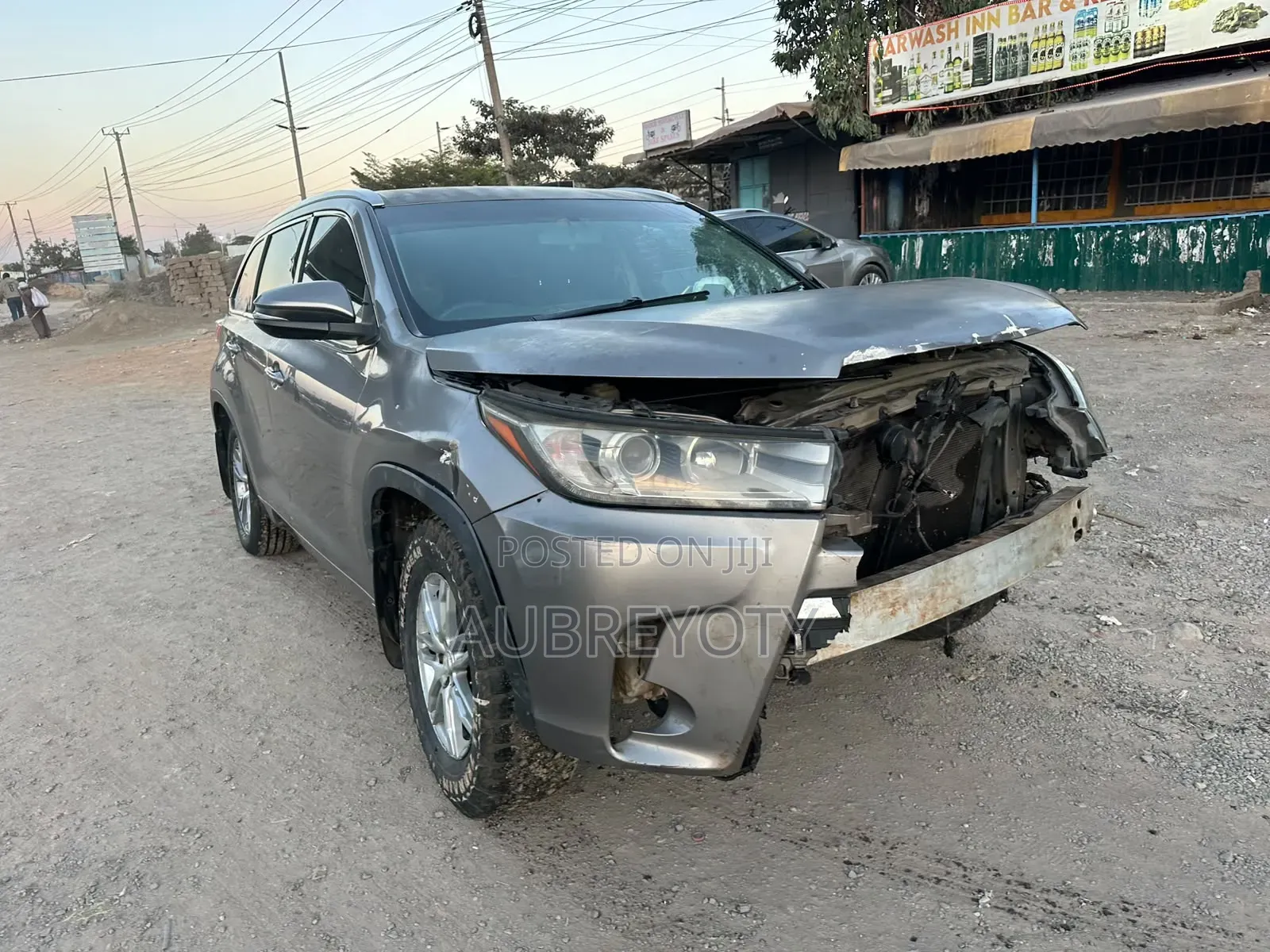 Toyota Kluger 2016 Silver