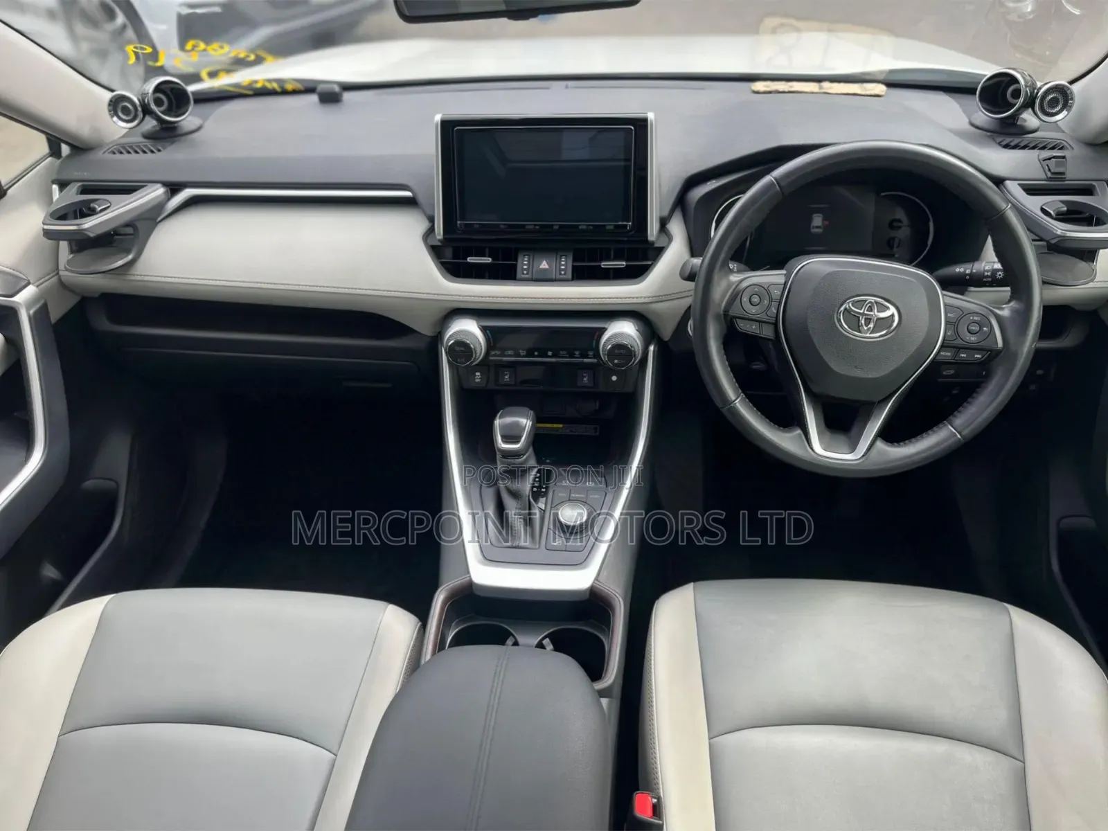 Toyota RAV4 2020 White