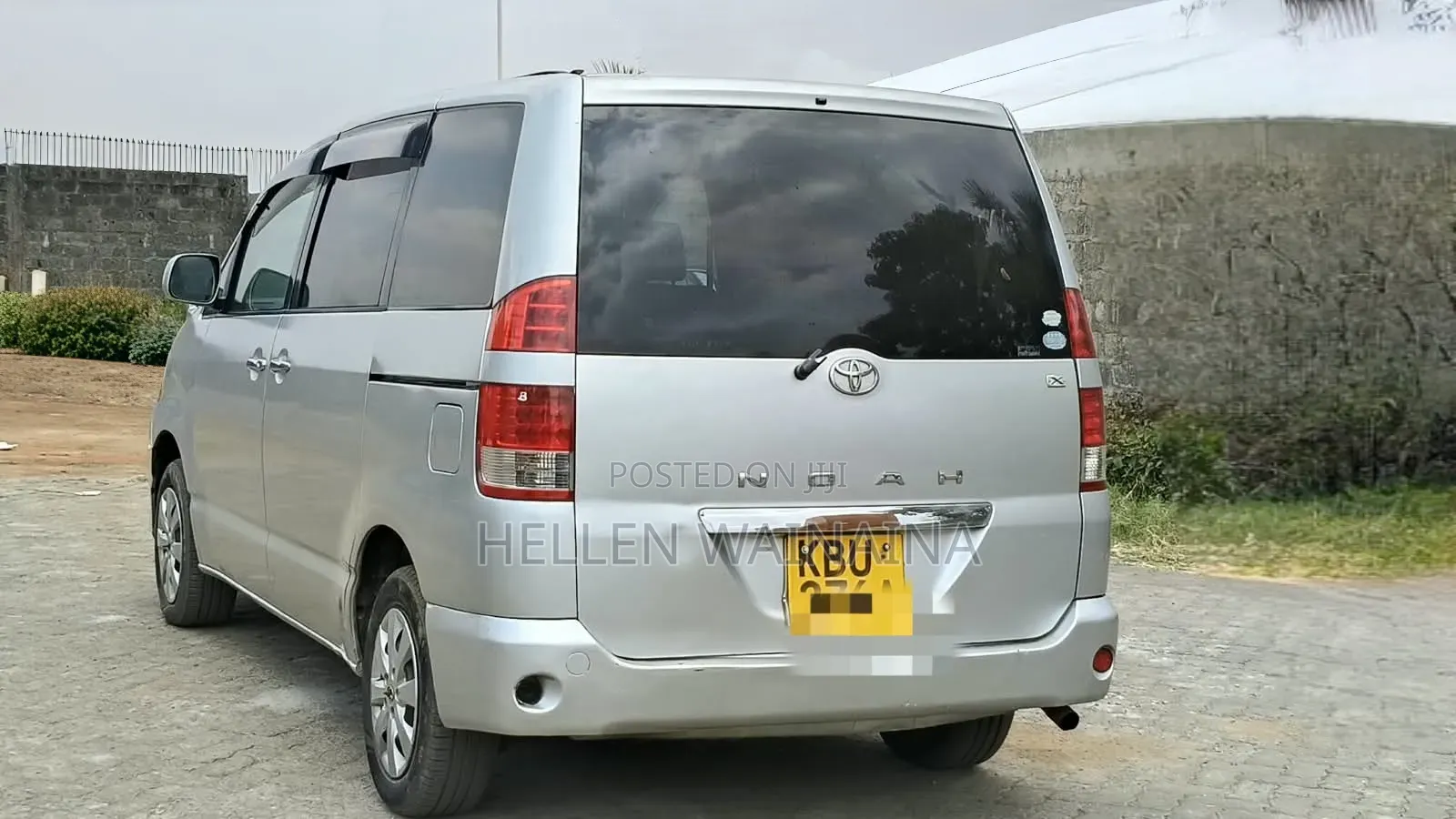 Toyota Noah 2007 Silver