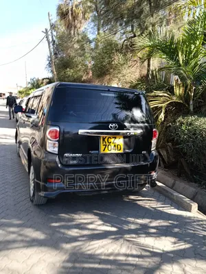 Toyota Corolla Rumion 2012 Black