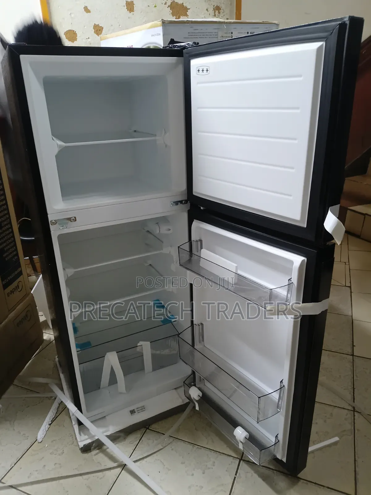 Midea 128 Litres Refrigerator – Compact & Stylish