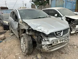 Nissan Dualis 2013 Silver
