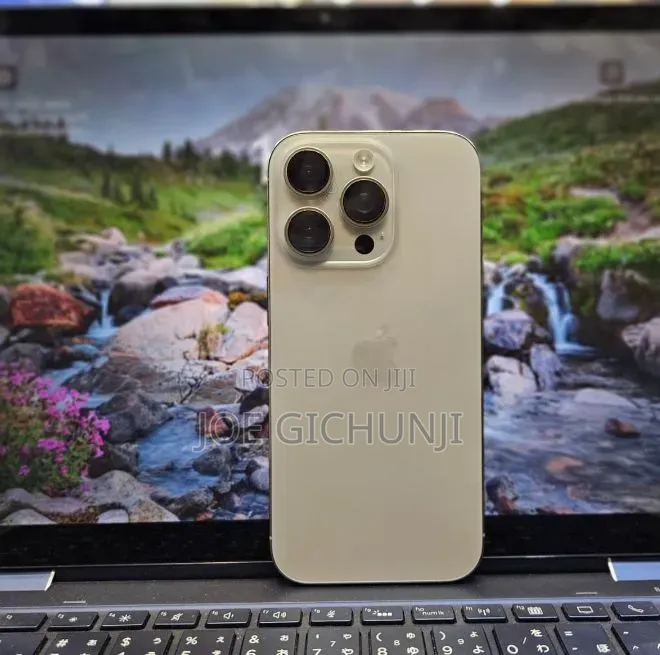 New Apple iPhone 16 Pro 256 GB