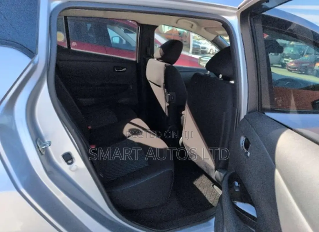 Nissan Leaf S 2020 Silver