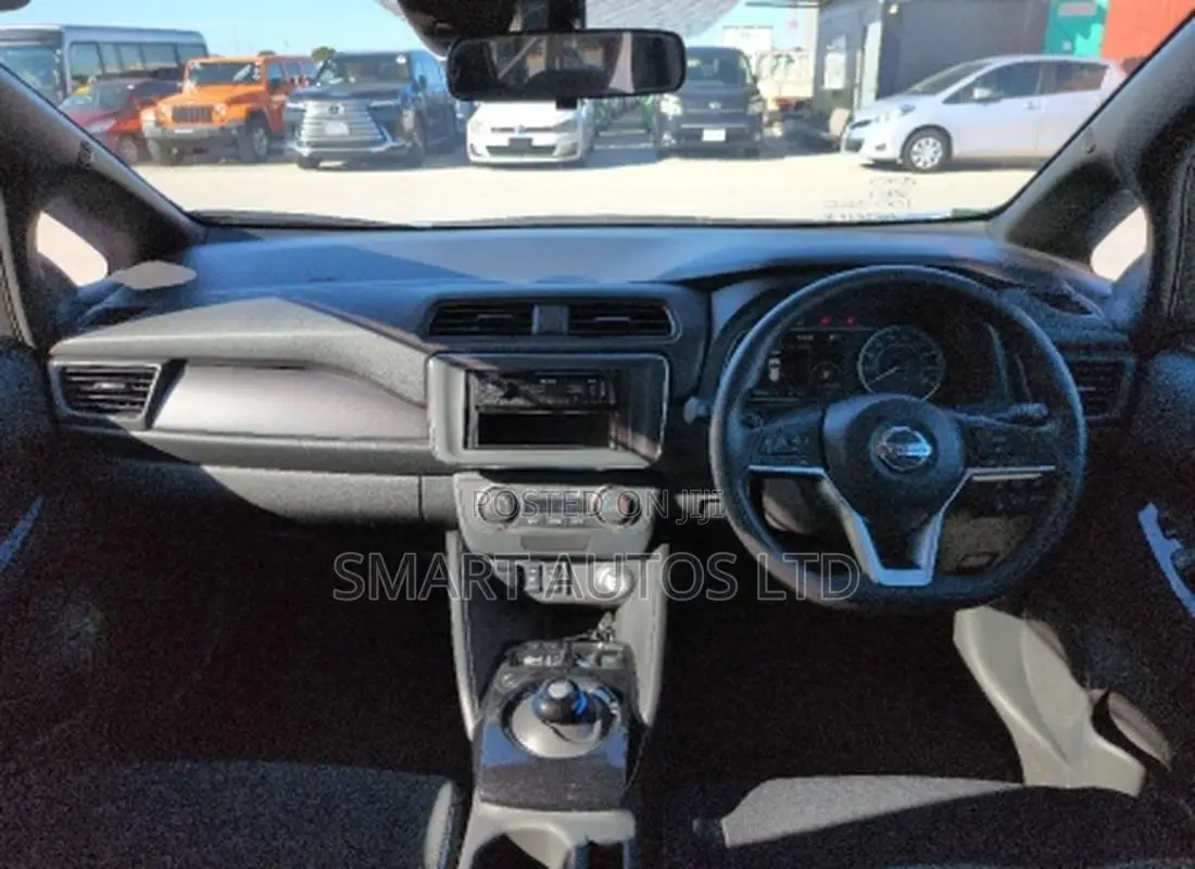 Nissan Leaf S 2020 Silver