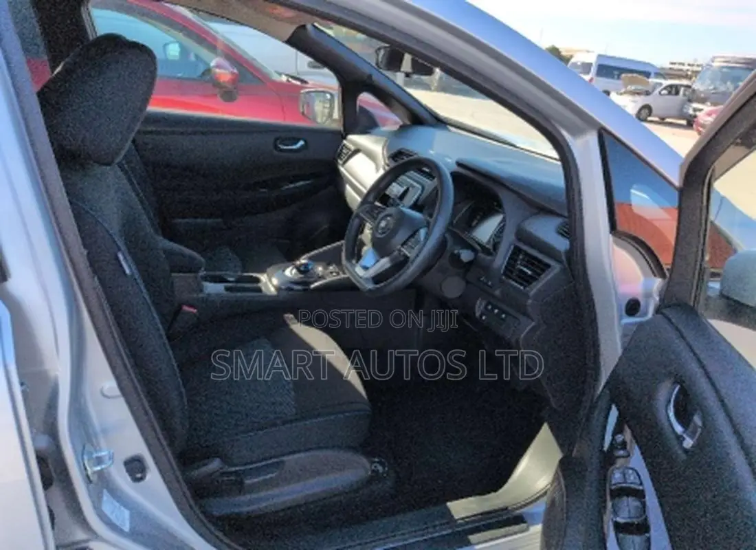 Nissan Leaf S 2020 Silver