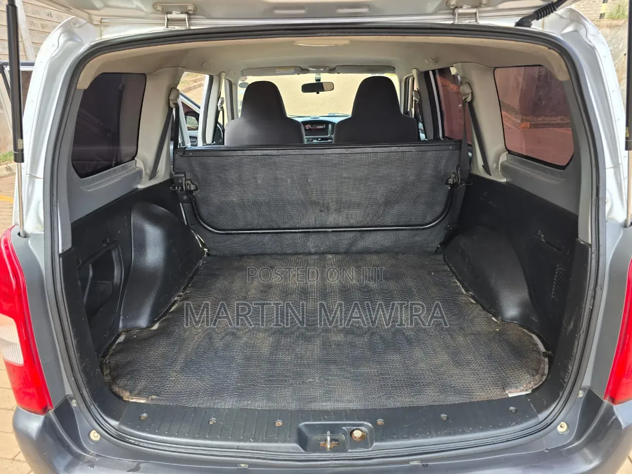 Toyota Probox 2011 Silver