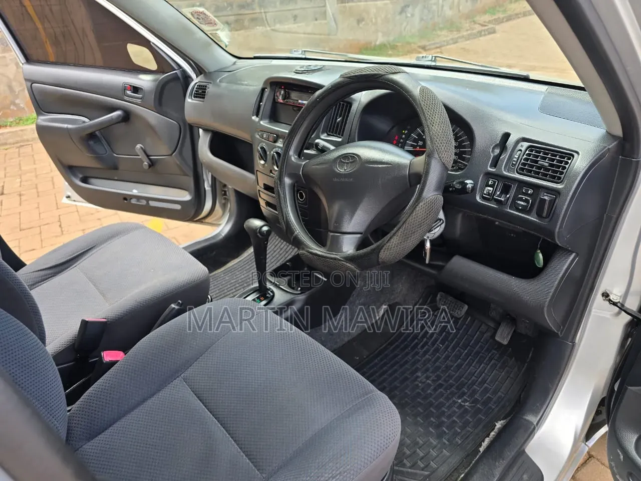 Toyota Probox 2011 Silver